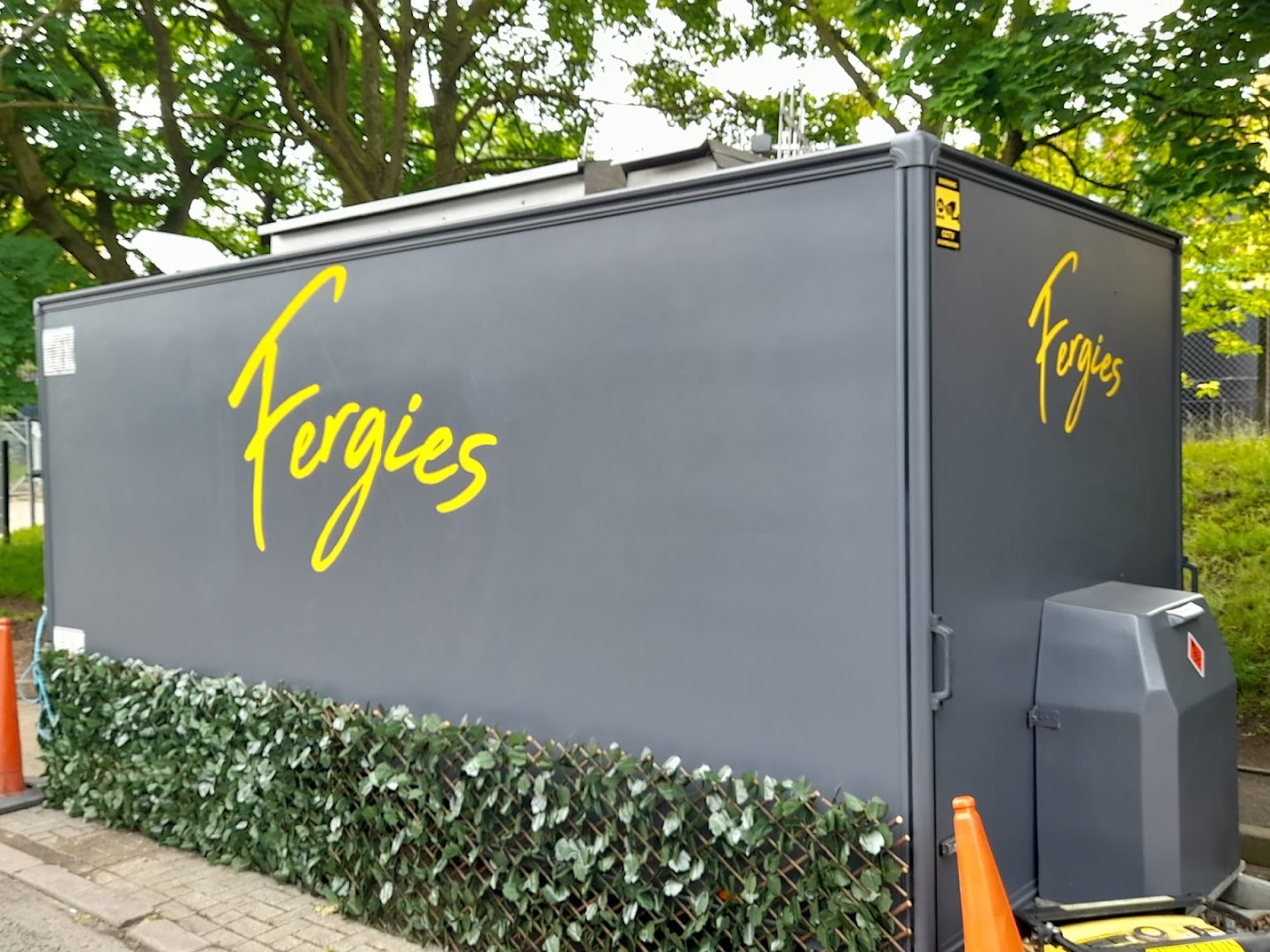 Fergies · Photos 4